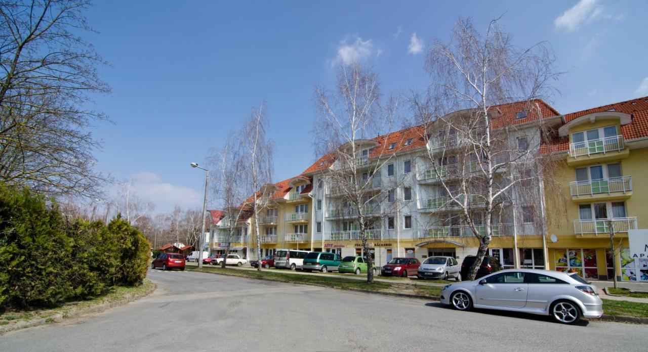 Club Mendan Aparthotel Zalakaros Exterior photo